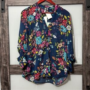 Kut from the Kloth NWT Dark Floral Button Up Blouse Roll Tab Sleeve Sheer L